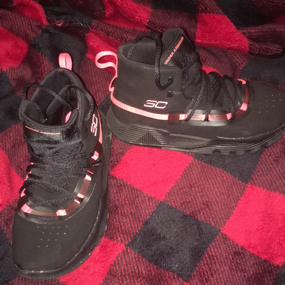 Boys shoes